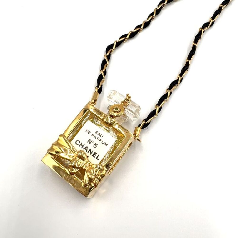 Chanel No.5 Perfume Bottle Necklace